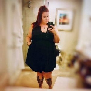 Meet your Posher, Desiree